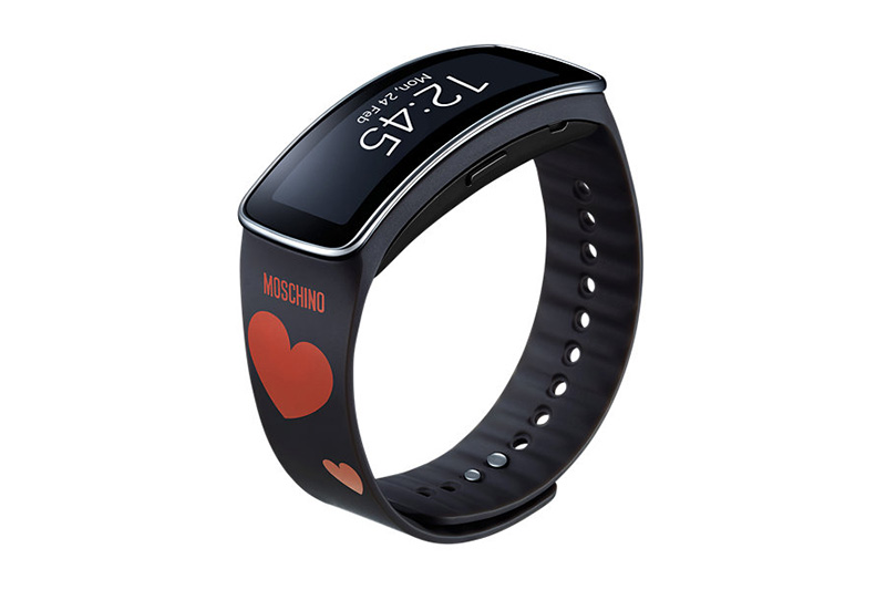 day-deo-dong-samsung-gear-fit-04