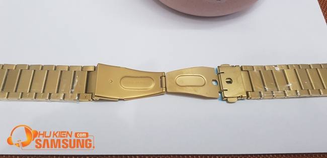 thay dây đồng hồ kim loại vàng 20mm chính hãng Hà Nội